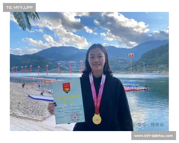 云南冬泳比赛设置年龄细分组别，昆明游泳协会夺团体第一